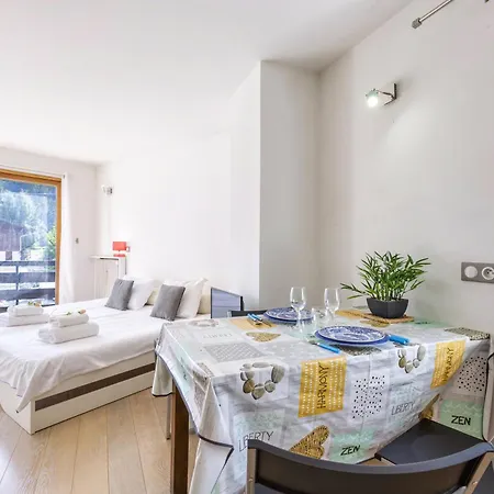 Apartment Le Bellevue 04 - Happy
